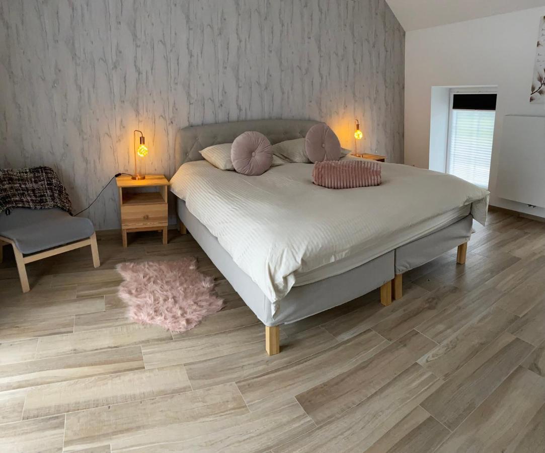 Le 701 Apartment Theux Ngoại thất bức ảnh